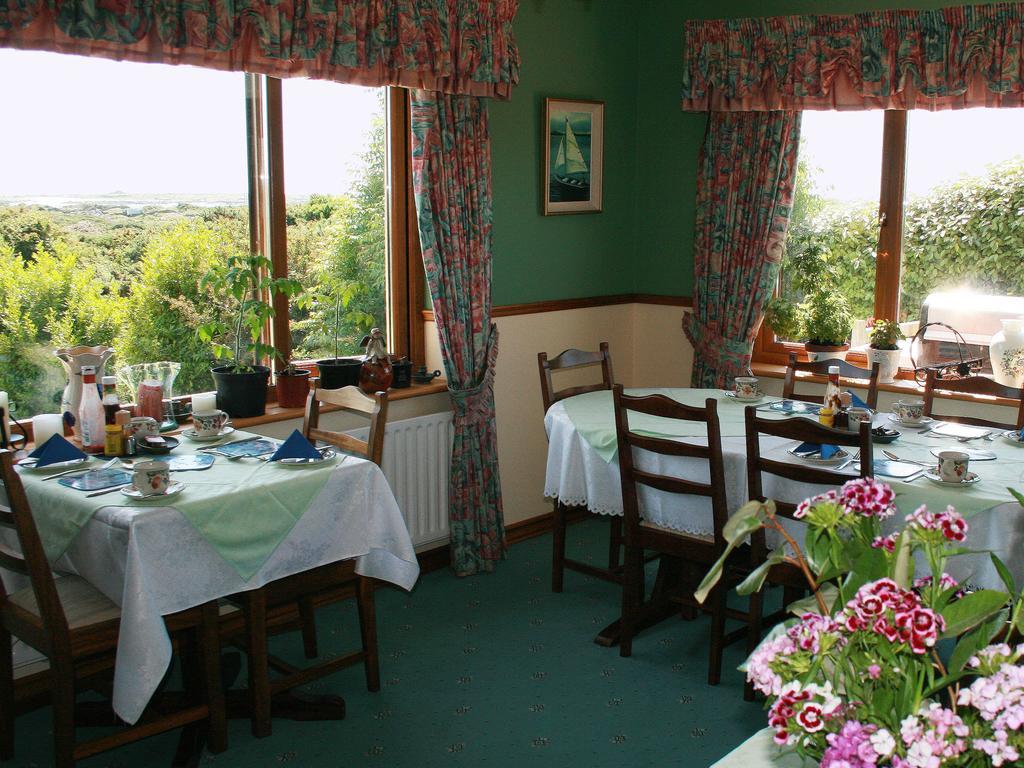 Rush Lake House Bed & Breakfast Clifden Oda fotoğraf