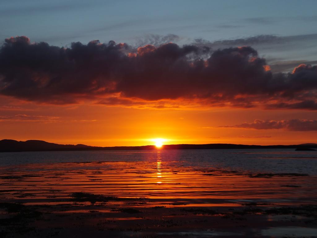 Rush Lake House Bed & Breakfast Clifden Oda fotoğraf
